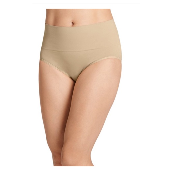 Jockey Intimates & Sleepwear Jockey Essentials Seamfree Slimming Brief Panties Cooling